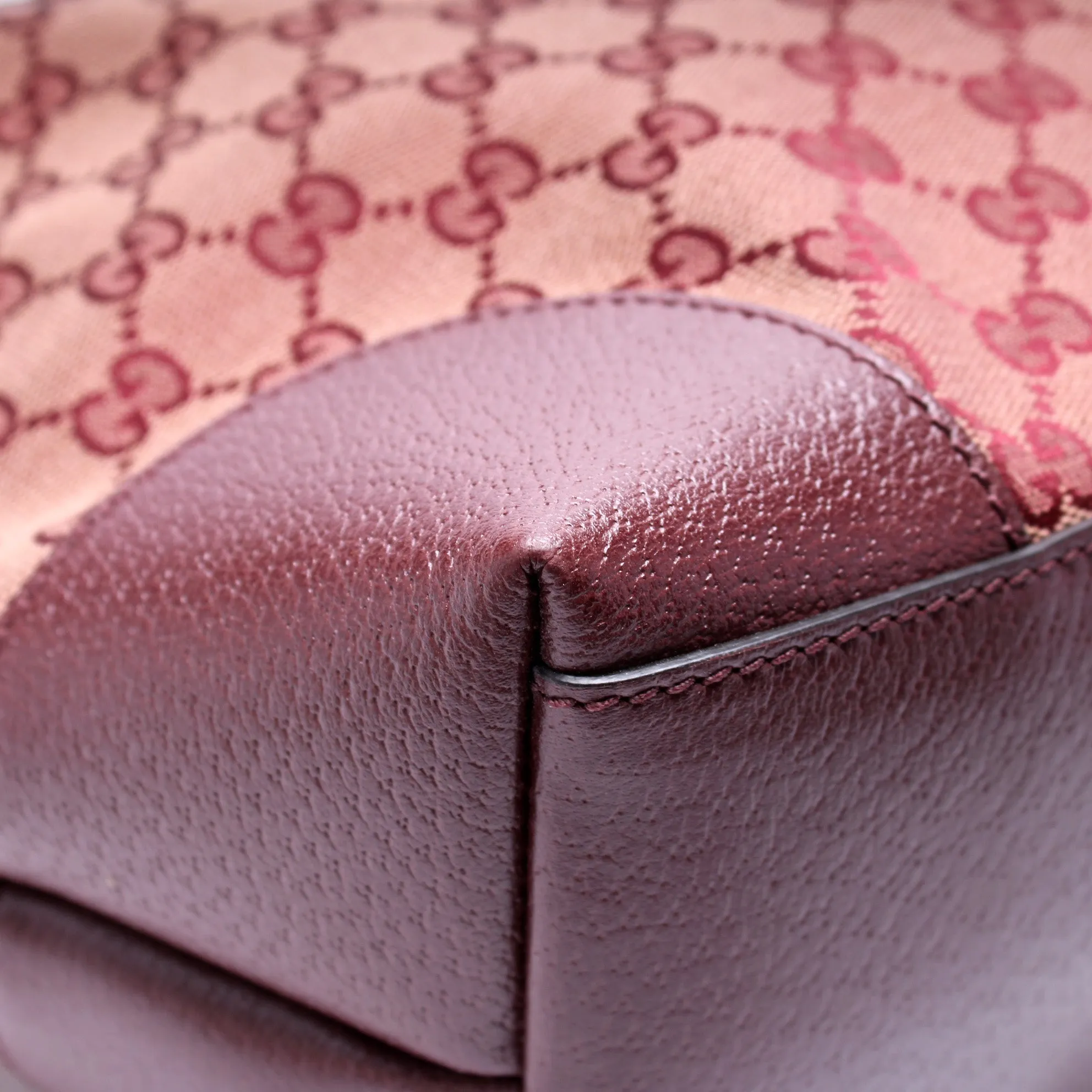 631685 Ophidia Tote