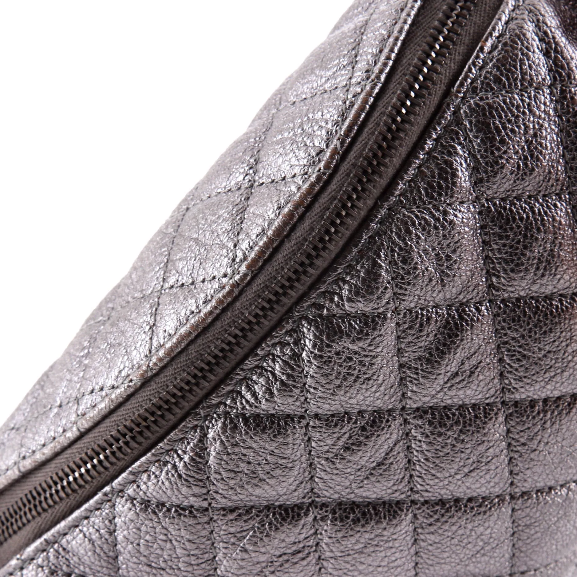 Banane Waist Bag Quilted Leather
